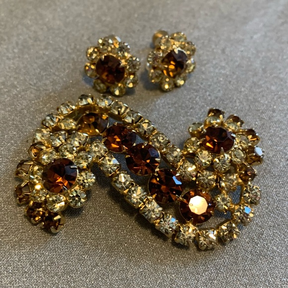 Vintage Mid-Century Brooch and Earring Set - Picture 1 of 4